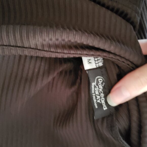 Black long sleeve crop top XS dance and sway - Picture 6 of 8